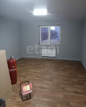 Дом 180м&sup2;, 2-этажный, участок 5 сот.  