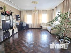 Коттедж 273м², 2-этажный, участок 5 сот.  