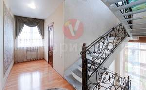 Дом 390м², 3-этажный, участок 7 сот.  
