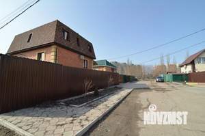 Коттедж 210м², 3-этажный, участок 6 сот.  