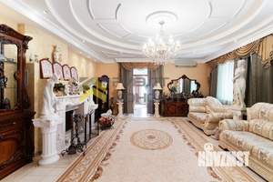 Коттедж 530м&sup2;, 2-этажный, участок 15 сот.  