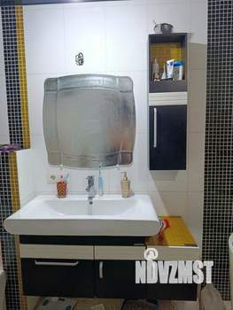 Коттедж 300м&sup2;, 3-этажный, участок 8 сот.  