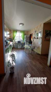 Дом 146м&sup2;, 2-этажный, участок 8 сот.  