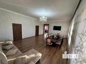 Дом 335м², 2-этажный, участок 5 сот.  
