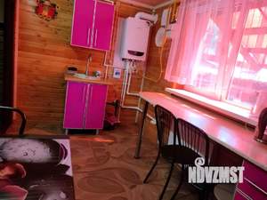 Дом 97м&sup2;, 2-этажный, участок 3 сот.  