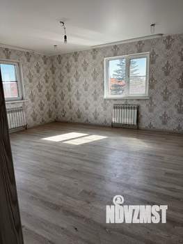 Дом 196м², 2-этажный, участок 8 сот.  