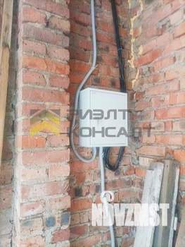 Дом 333м&sup2;, 2-этажный, участок 6 сот.  