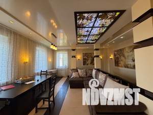 Дом 310м², 2-этажный, участок 8 сот.  