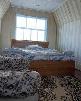 Дом 30м&sup2;, 2-этажный, участок 5 сот.  