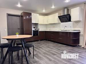 Дом 131м&sup2;, 2-этажный, участок 5 сот.  