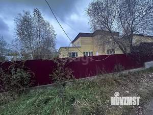 Дом 270м², 2-этажный, участок 10 сот.  