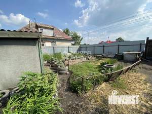 Дом 93м&sup2;, 1-этажный, участок 9 сот.  