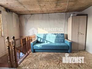 Дом 60м&sup2;, 2-этажный, участок 5 сот.  