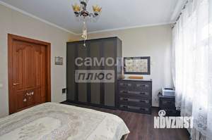 Коттедж 268м², 2-этажный, участок 15 сот.  