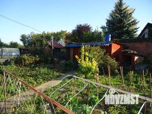 Дом 36м², 2-этажный, участок 5 сот.  