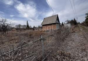 Дом 40м&sup2;, 2-этажный, участок 11 сот.  