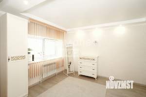 Дом 260м², 3-этажный, участок 5 сот.  