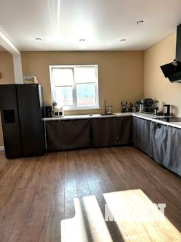 Дом 237м&sup2;, 2-этажный, участок 8 сот.  