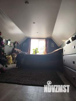 Дом 60м&sup2;, 2-этажный, участок 6 сот.  