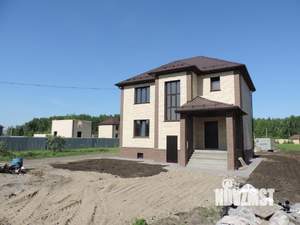 Коттедж 211м&sup2;, 2-этажный, участок 9 сот.  