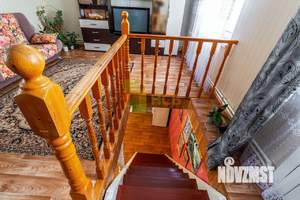 Дом 132м&sup2;, 2-этажный, участок 3 сот.  