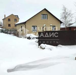 Дом 164м&sup2;, 2-этажный, участок 6 сот.  