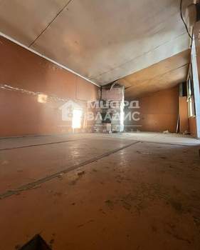 Дом 65м&sup2;, 2-этажный, участок 5 сот.  