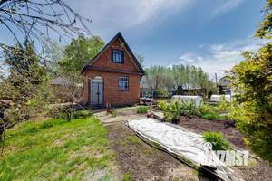 Дом 18м², 2-этажный, участок 7 сот.  