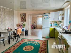 Дом 193м&sup2;, 2-этажный, участок 4 сот.  