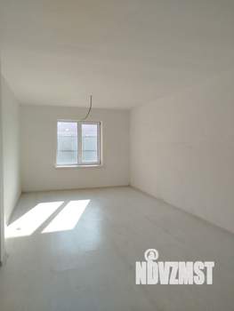 Дом 150м², 2-этажный, участок 6 сот.  