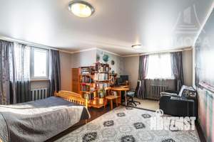 Коттедж 245м², 2-этажный, участок 6 сот.  