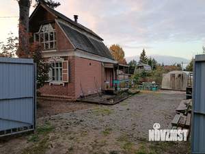 Дом 36м², 2-этажный, участок 6 сот.  