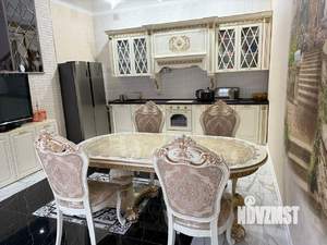 Коттедж 247м², 3-этажный, участок 9 сот.  