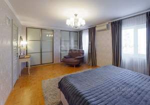 Дом 225м&sup2;, 2-этажный, участок 9 сот.  