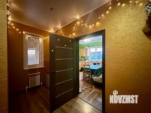 Коттедж 210м², 2-этажный, участок 10 сот.  