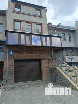 Таунхаус 278м&sup2;, 4-этажный, участок 1 сот.  