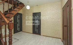 Дом 140м², 2-этажный, участок 6 сот.  