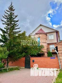 Коттедж 301м², 3-этажный, участок 2 сот.  