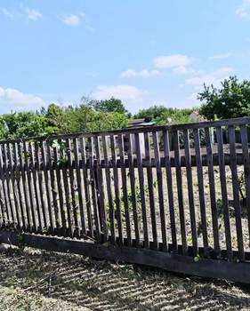 Дом 20м&sup2;, 2-этажный, участок 6 сот.  