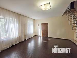 Коттедж 145м², 2-этажный, участок 9 сот.  