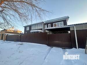 Коттедж 210м², 2-этажный, участок 10 сот.  