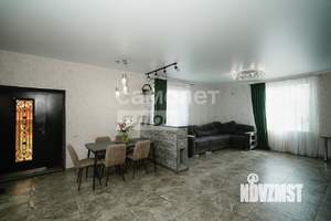 Коттедж 200м², 2-этажный, участок 13 сот.  