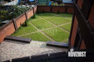 Дом 509м², 3-этажный, участок 6 сот.  