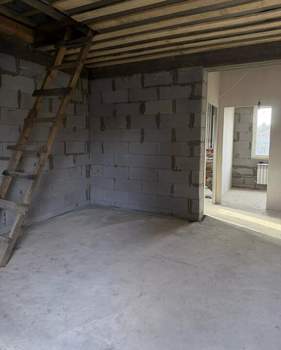 Дом 153м&sup2;, 2-этажный, участок 6 сот.  