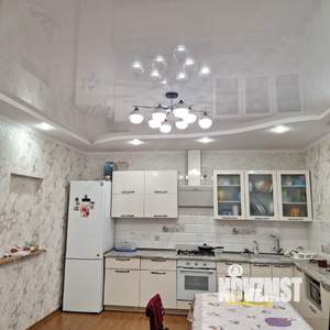 Коттедж 240м&sup2;, 3-этажный, участок 4 сот.  