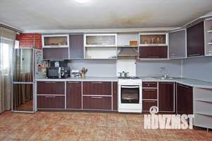 Дом 490м², 3-этажный, участок 7 сот.  