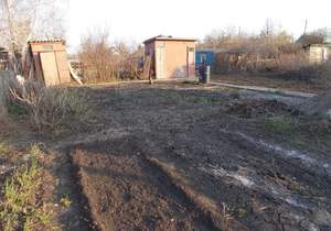 Дом 6м&sup2;, 2-этажный, участок 44 сот.  