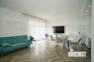 Таунхаус 260м&sup2;, 2-этажный, участок 3 сот.  