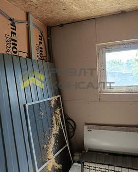 Дом 180м², 2-этажный, участок 10 сот.  