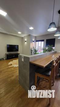 Таунхаус 196м&sup2;, 3-этажный, участок 4 сот.  